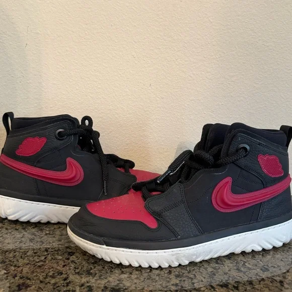 Nike | Shoes | Mens Jordan High React Black White Noble Red  display picture 1